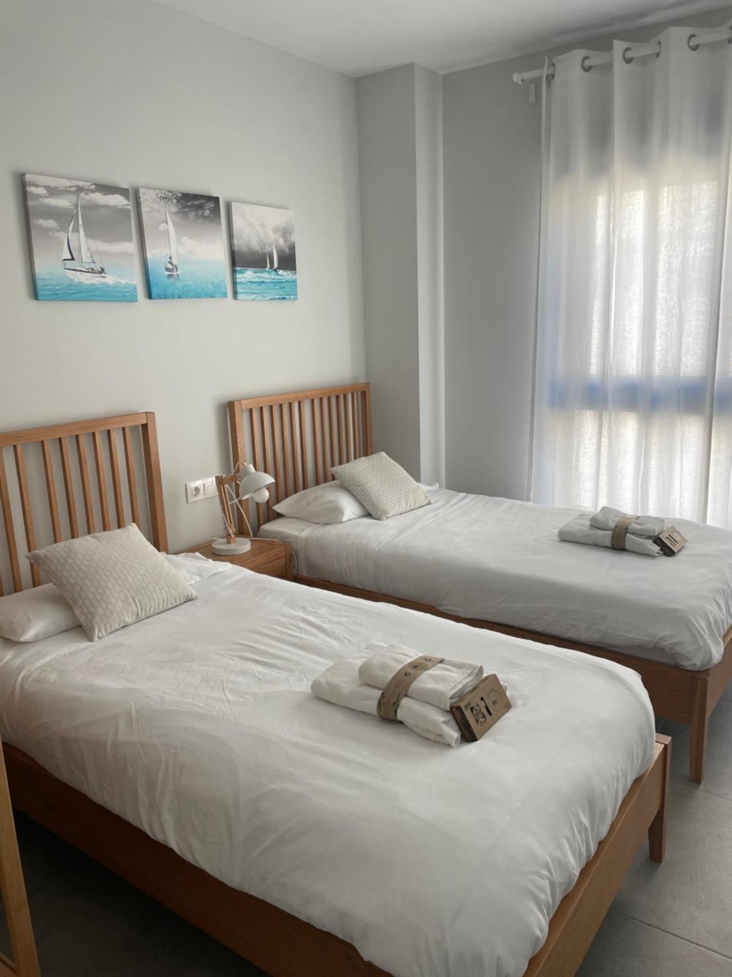 Sunny Penthouse Beach Apartment With Panoramic Views Almuñécar Kültér fotó